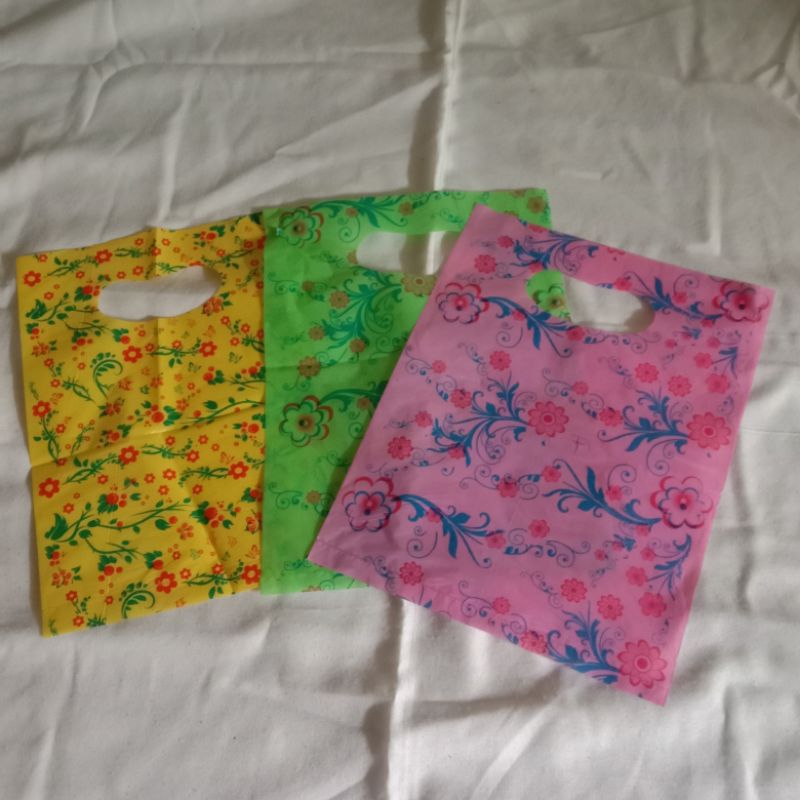 

PLASTIK OLLSHOP MOTIF UKURAN LENGKAP//PLASTIK OLSHOP