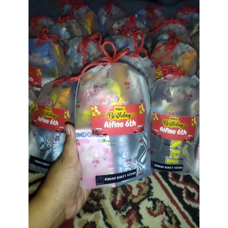 

(ISI 10) PAKET BINGKISAN SNACK ULANGTAHUN ANAK (1HARI)