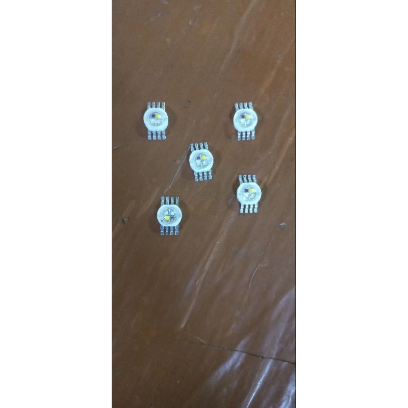 seperpat suku cadang mata led untuk par led 18x10watt rgbw full color