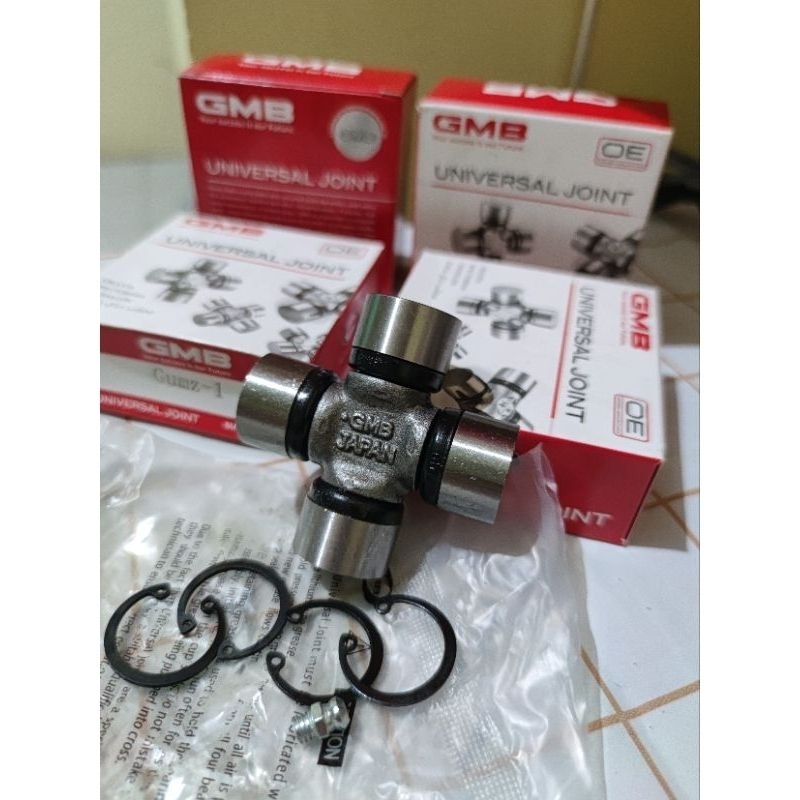 Cross Joint Cabang Silang 4 Carry Futura T120SS L300 Bensin Merk GMB (Harga Per 1Pcs)