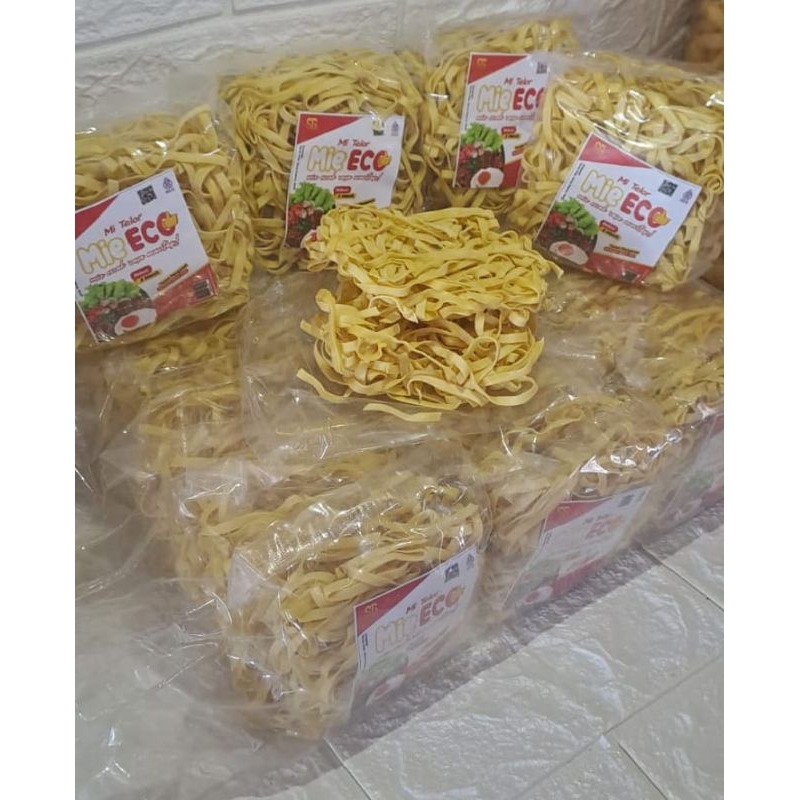 

mi telor mie mie enak rasa mantap