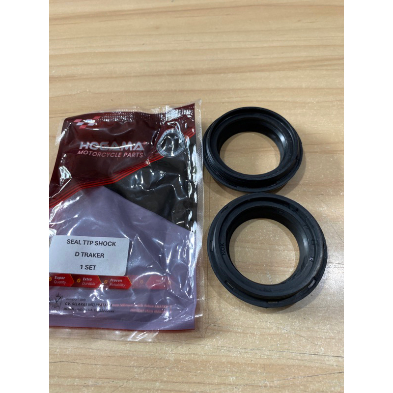Hogama Seal Tutup Abu Depan Dtracker 2Pcs BF 150 / Sil Tutup Shock D-Tracker 150 / Original