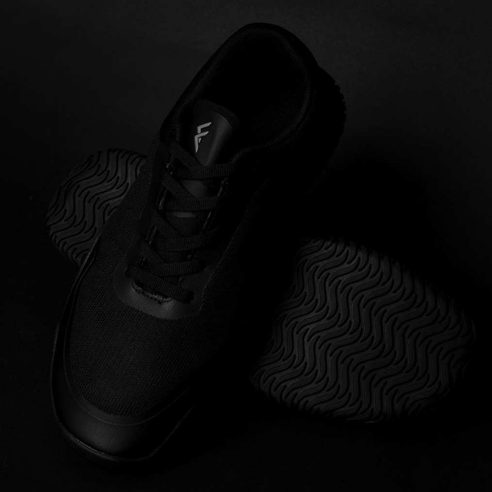 KODE S76J Focused Alpha Black 2 Lifting Shoes  Powerlifting Shoes  Sumo Squat Shoes