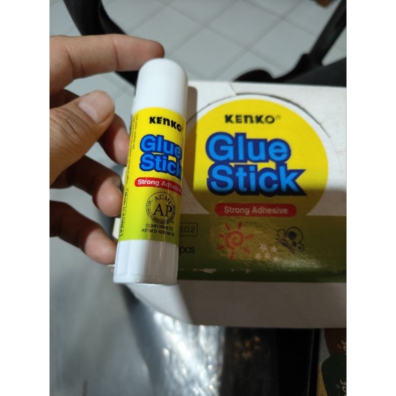

kenko glue stick 15g / glue stick kemko 15gram / kenko glue stick 15gr / kenko glue stik 15gr / glue stick kenko 15 gr / kenko glue stick 15 gram