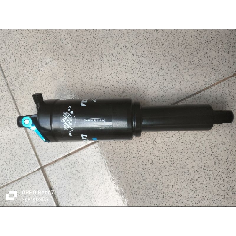 RS Rearshock Suntour Raidon ete 210