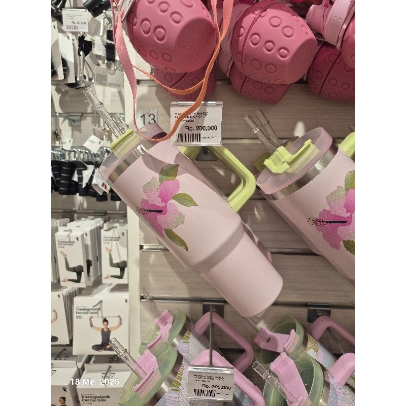 (Flying Tiger) Tumbler w Handle Large StainlessSteel Tropical Flower