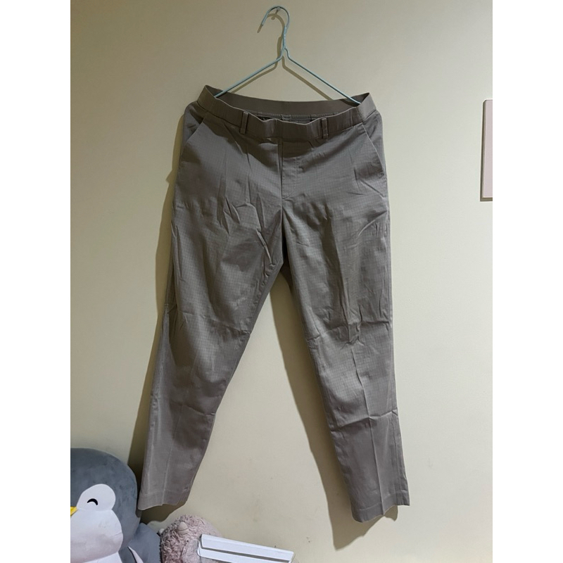 [preloved] UNIQLO Pants Celana Tartan Kotak2