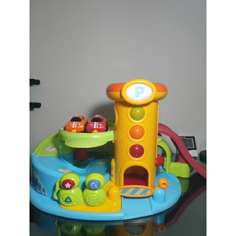 (Preloved) ELC Mainan Garasi Mobil Anak
