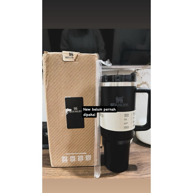 stanley tumblr black 40 oz