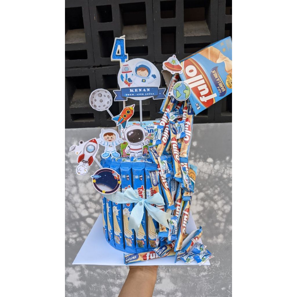 

Snack Tower - Snack Tart - Cake Snack Ultah - Snack Cake - Bucket Snack Birthday (Biru 1)