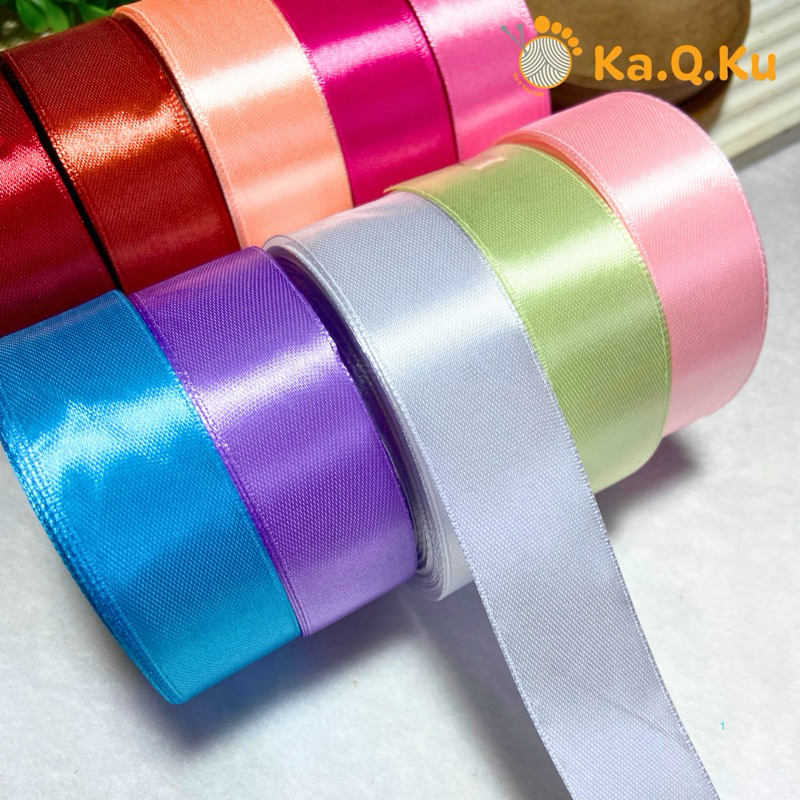 

1 ROLL PITA SATIN 1 INCH KAIN POLOS SOUVENIR HAMPERS PARCEL