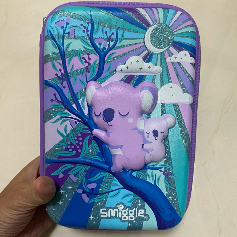 

Kotak Pensil Smiggle tempat pensil smiggle Smiggle Pencil Case Hardtop Triple Dynamic Original - Tempat Kotak Pensil Anak Sekolah TK SD SMP