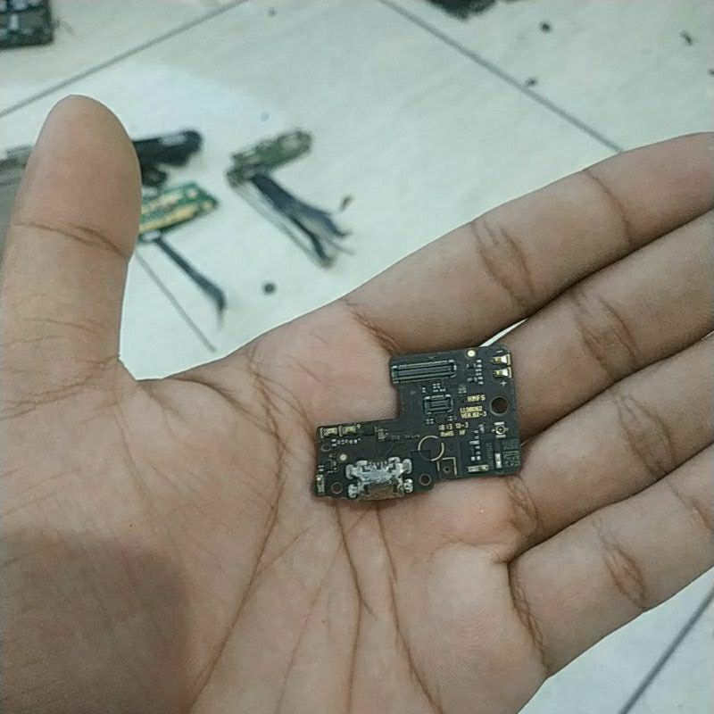 board cas bekas Redmi s2