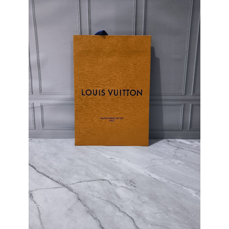 

Paperbag LV Lou*s Vu*tton Vertikal