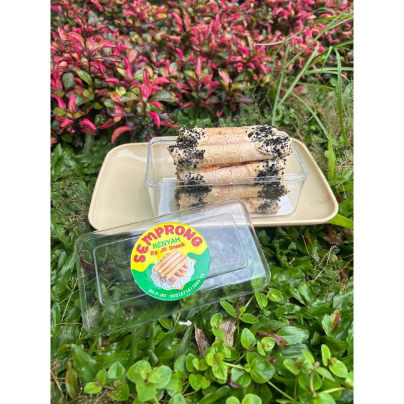 

Semprong Roll Tiramisu Oreo
