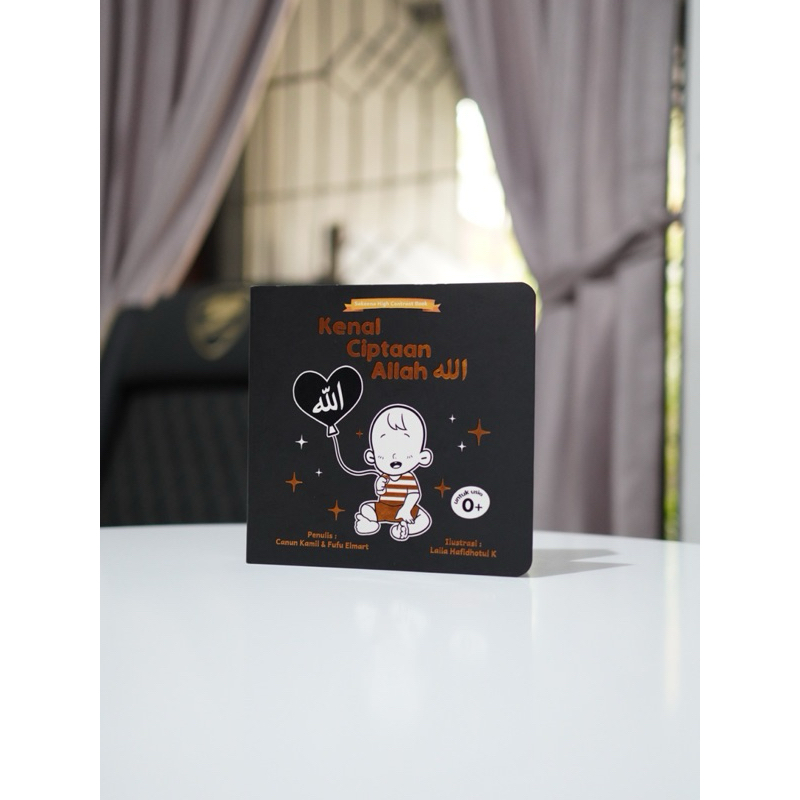 SAKEENA - “Kenal Ciptaan Allah” Buku Bayi Newborn Highcontrast Baby Boardbook