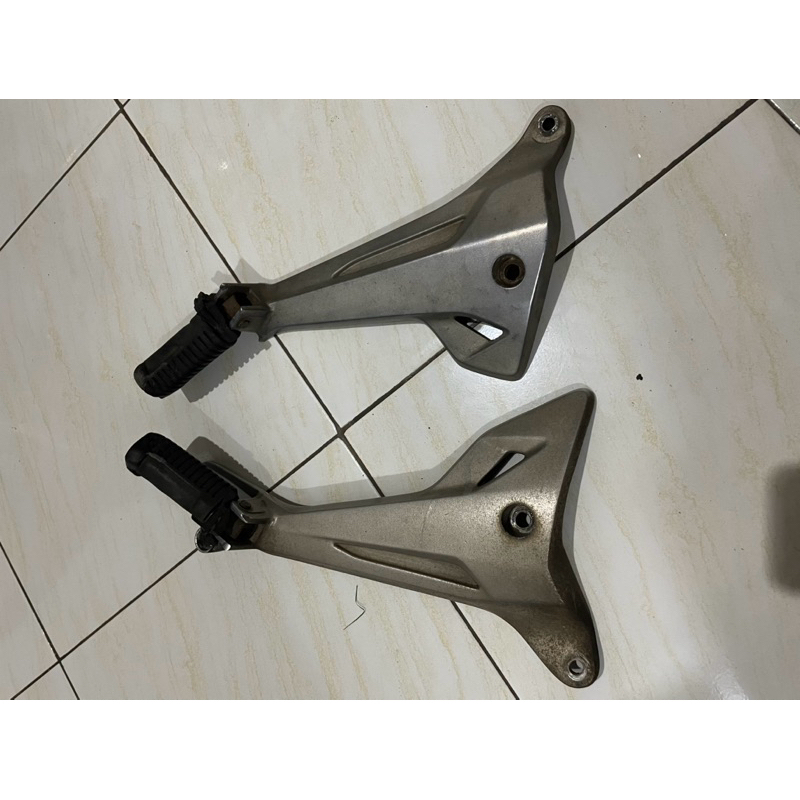 Footstep Belakang Supra X 125 Old Original