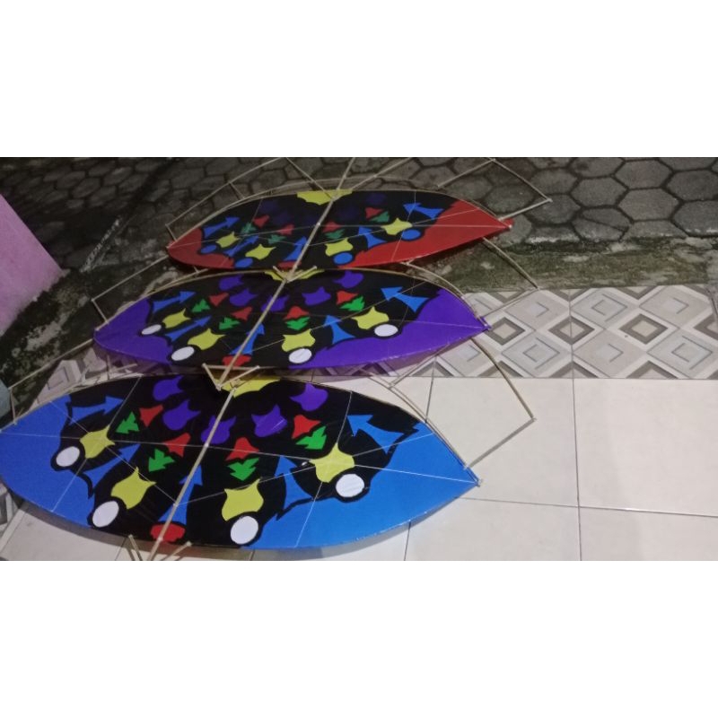 

sampul sayap atas layangan motif 2mtr