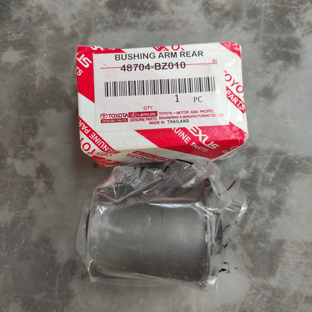 Bushing Arm Belakang Bawah Avanza Xenia Old 48704-BZ010