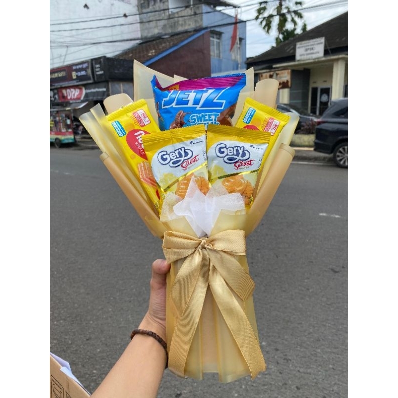 

Buket Snack - Buket Cemilan