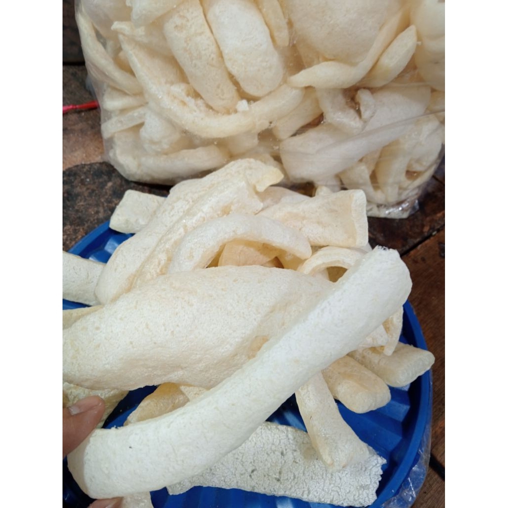 

kerupuk rambak sapi matang panjang/kotak 250g