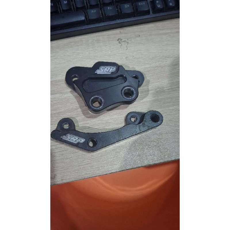 bracket xmax untuk brembo 4p dan 2p