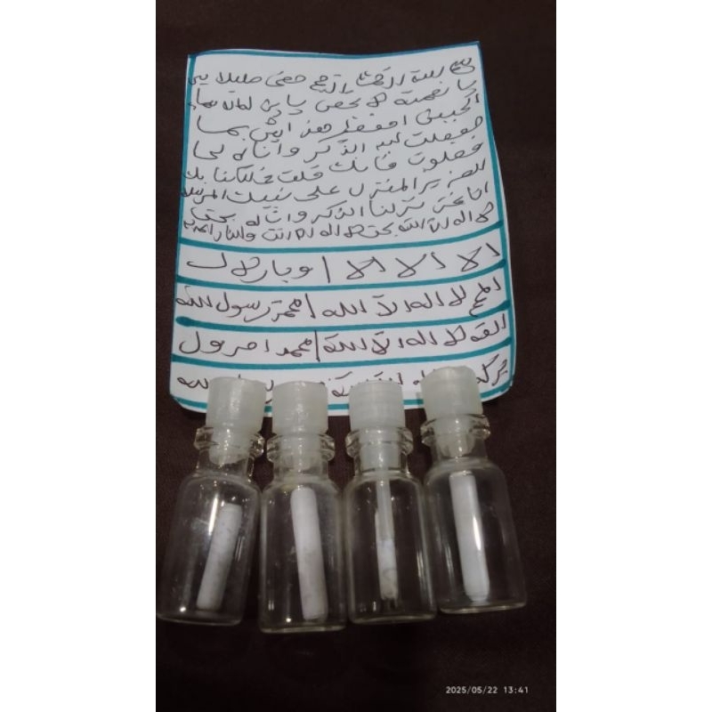 

koleksi bahan kertas untuk toko dan rumah