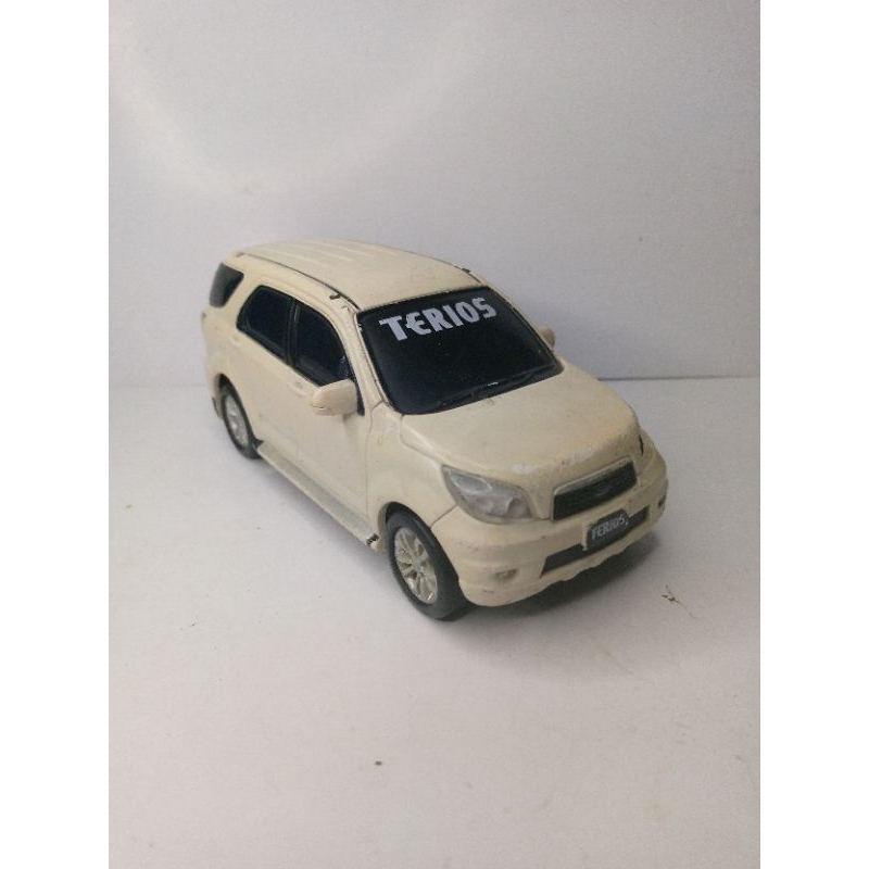 Diecast Daihatsu Terios Loose