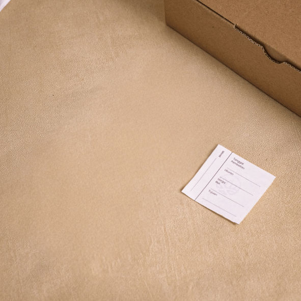 

Zenara Indonesia - Stiker Penanda Pembelian Logam Mulia | Catatan Investasi Emas