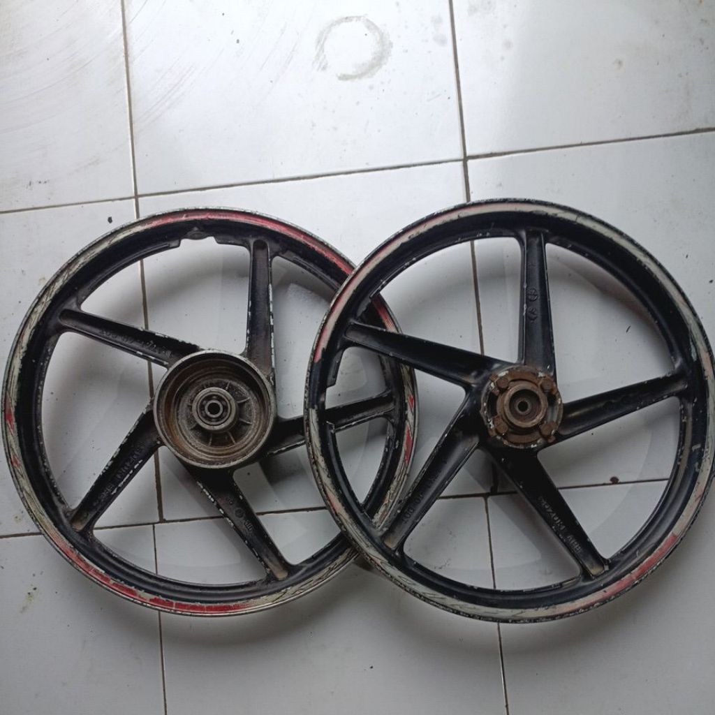 VELEG RODA VELG RING 17 ENKEI PALANG 5 SUZUKI ORIGINAL DEPAN BELAKANG