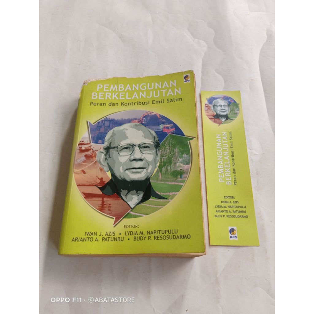 BUKU PEMBANGUNAN BERKELANJUTAN PERAN DAN KONTRIBUSI EMIL SALIM IWAN J AZIS