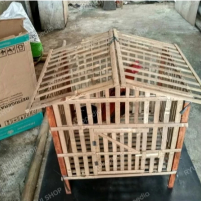 Kandang Ayam Bambu Atap Segi 3 Original Berkualitas /Kandang Ayam Bambu Bongkar Pasang Anti-Predator