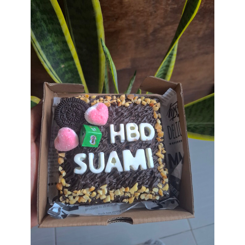 

Brownies Cake Birthday