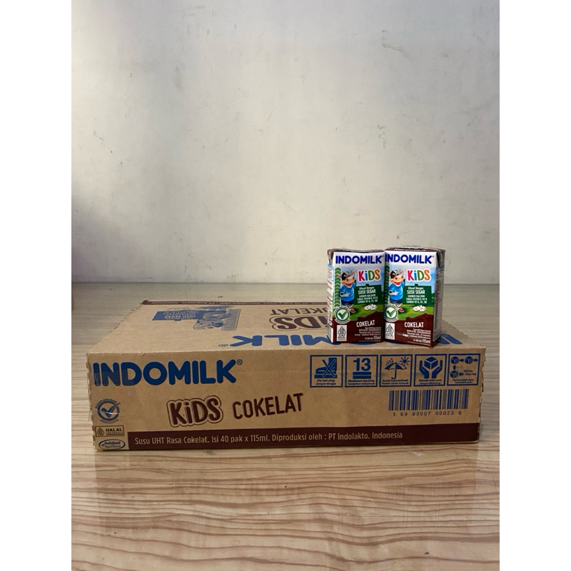 

Indomilk susu UHT 115ml Strawberry Cokelat