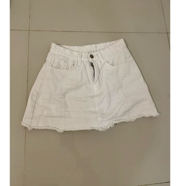 Rok Celana Putih Denim (Preloved)
