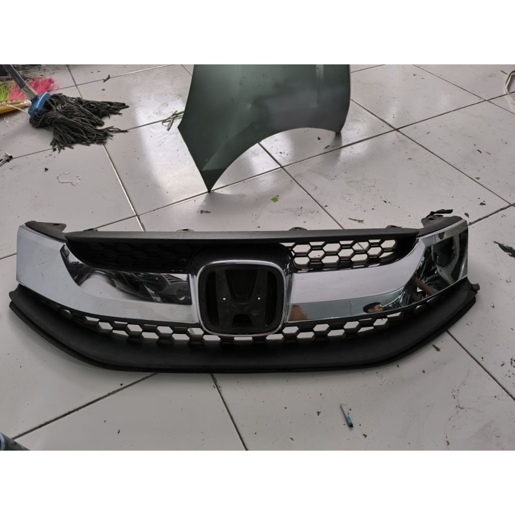 grill grille mobilio E 2014 2015