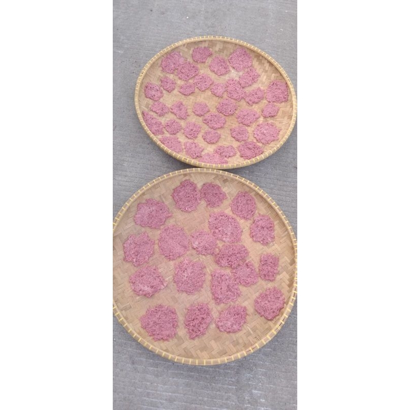 

Rengginang mentah asin gurih