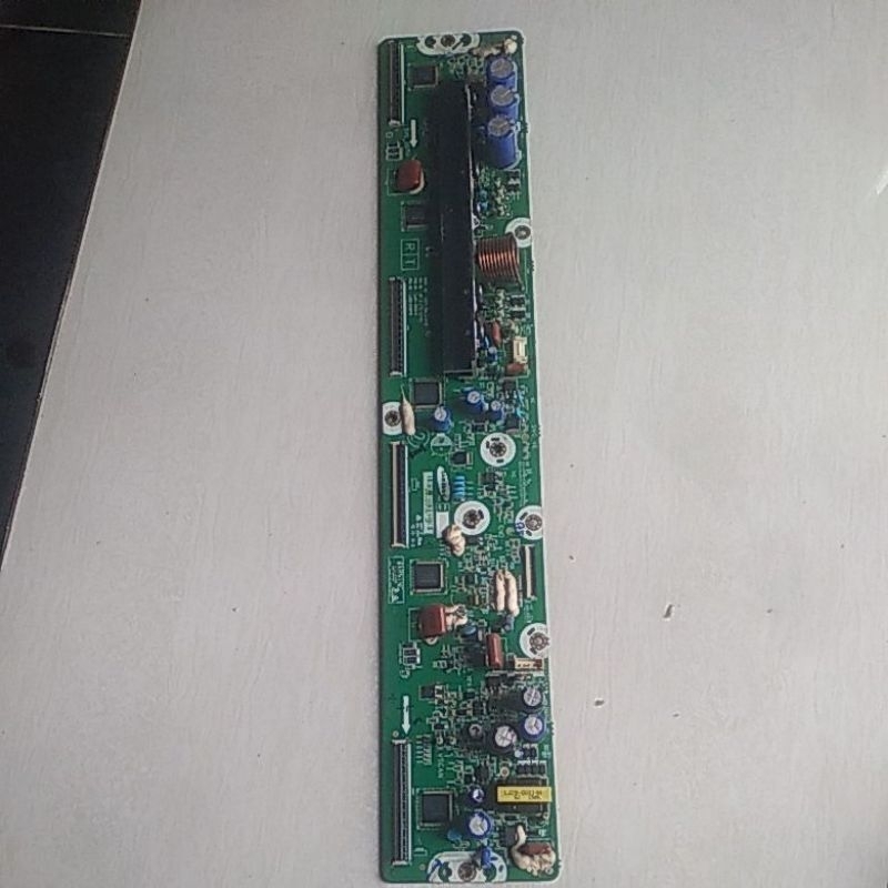 Y Sus samsung PS43F4000AM