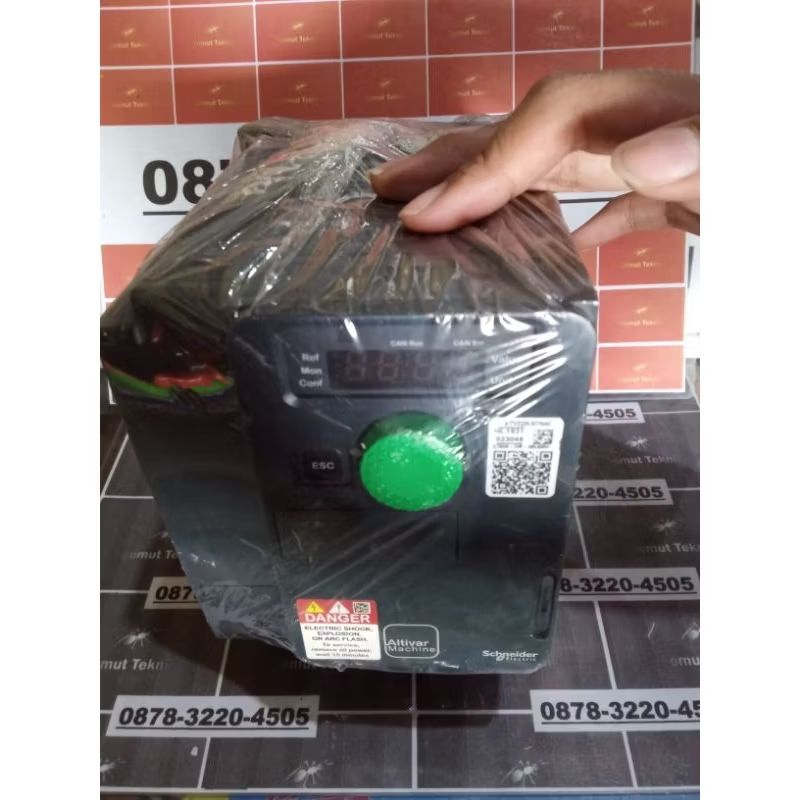 INVERTER ATV 320 VARIABLE SPEED SCHNEIDER
