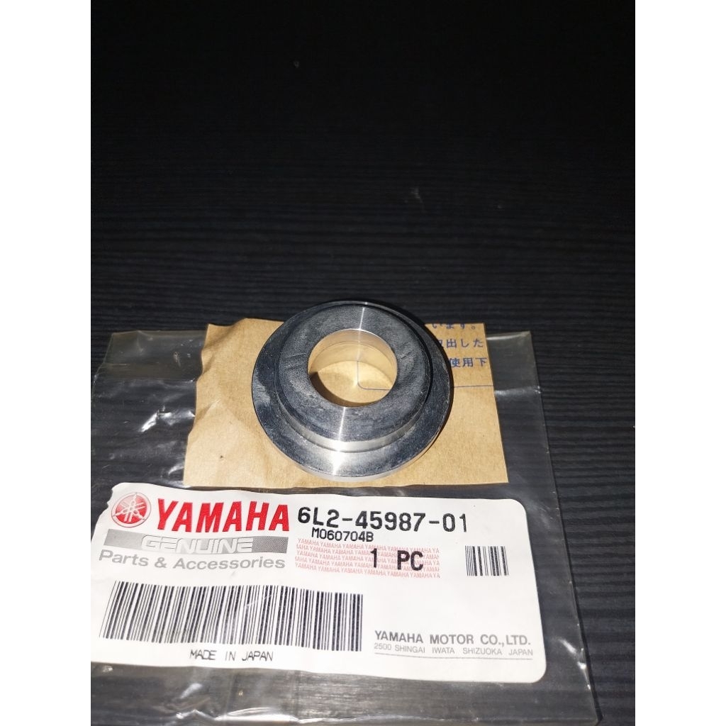SPACER PROPELLER 6L2-45987-01 UNTUK MESIN TEMPEL YAMAHA 25PK