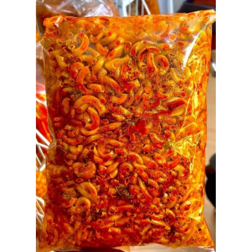 

makaroni pedas/ori daun jeruk kemasan ekonomis 50gr