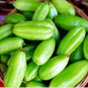 

BELIMBING SAYUR / WULUH (secukupnya)