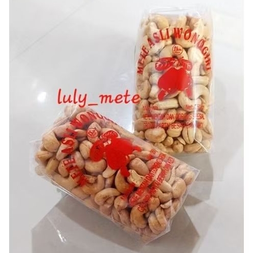

Kacang Mede Goreng Utuh Fresh Berat 250 Gram Asli Wonogiri
