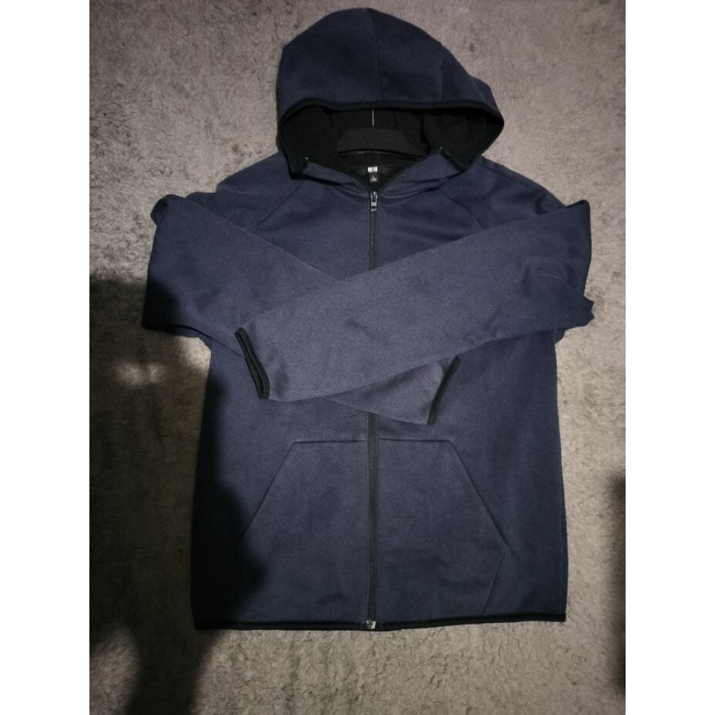 Uniqlo softshell