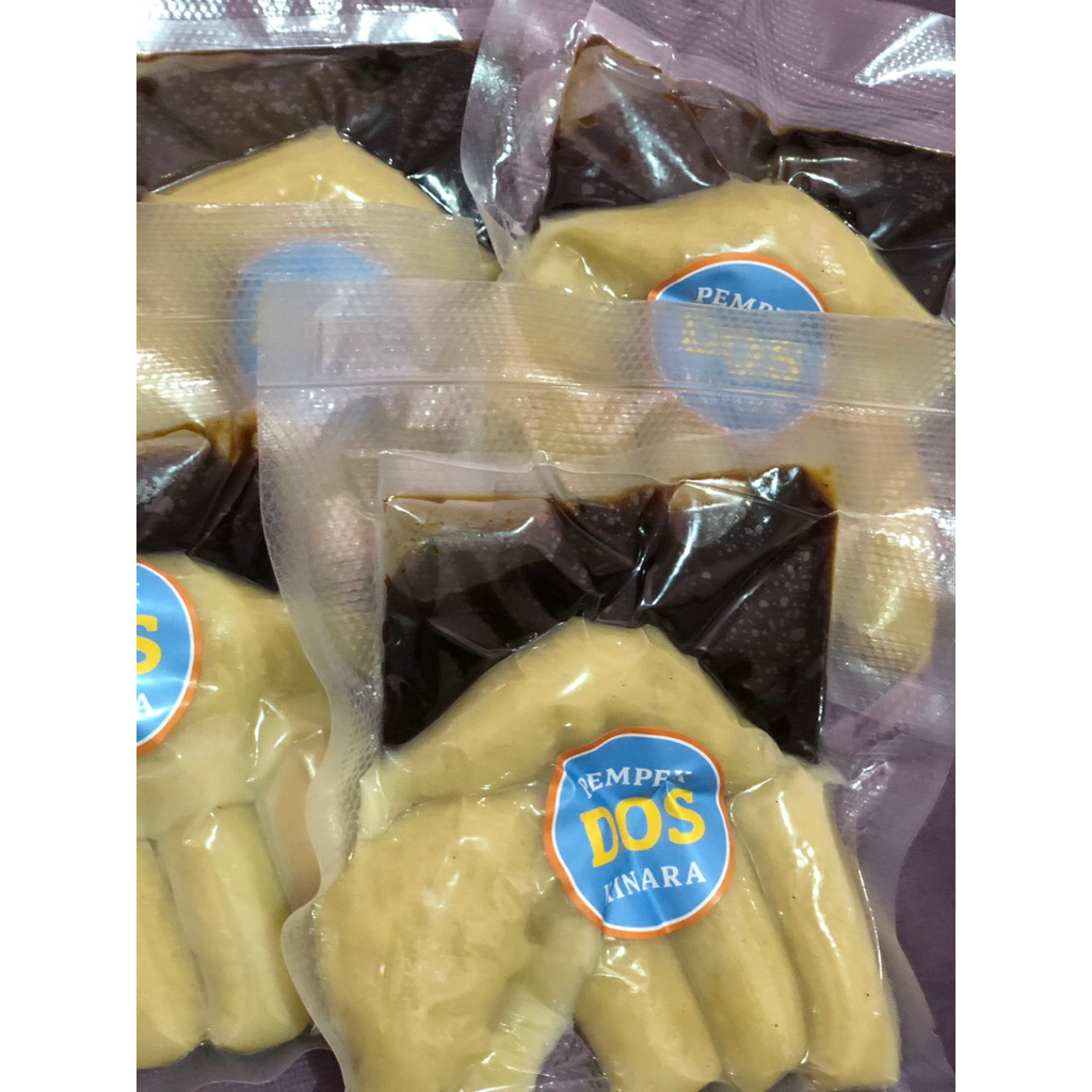 

Paket 5 Pack Pempek Dos per pack isi 3 Lenjer 2 Kapal Selam, Endolita Mantuliti Bambang Suganda