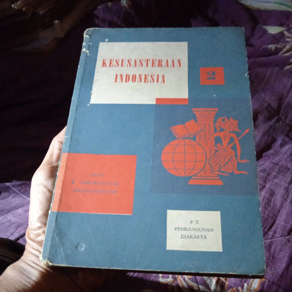 buku Kesusasteraan Indonesia 2, buku edjaan lama tahun 1955
