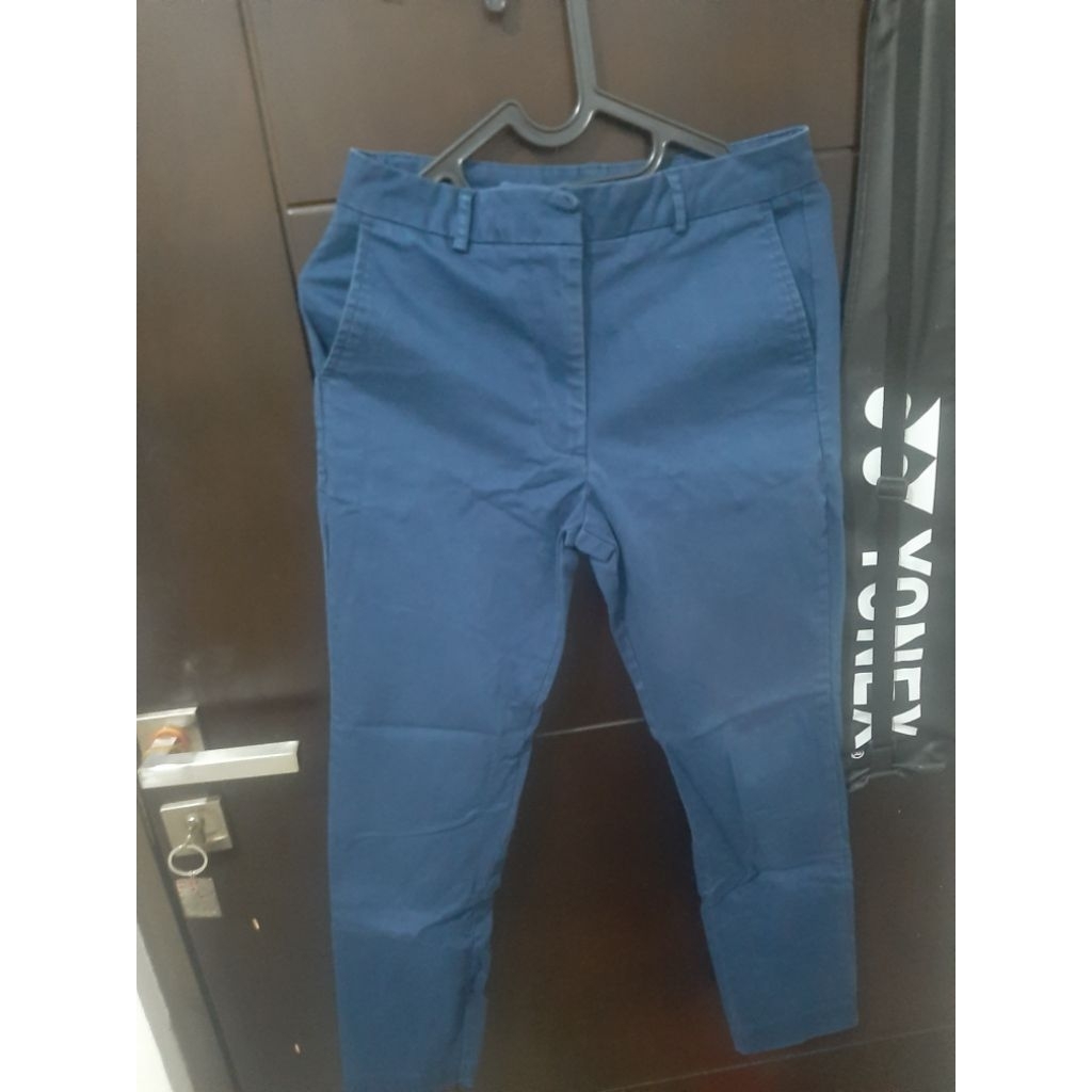 Preloved Geela Basic Long Pants Navy Size S