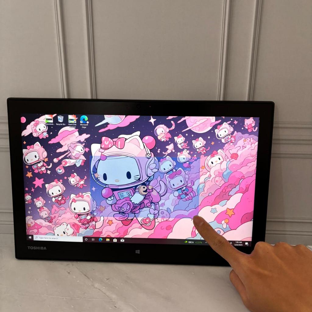 Laptop Tablet 2in1 Toshiba R82 Dynabook Touchscreen 8GB Core M5 | M7