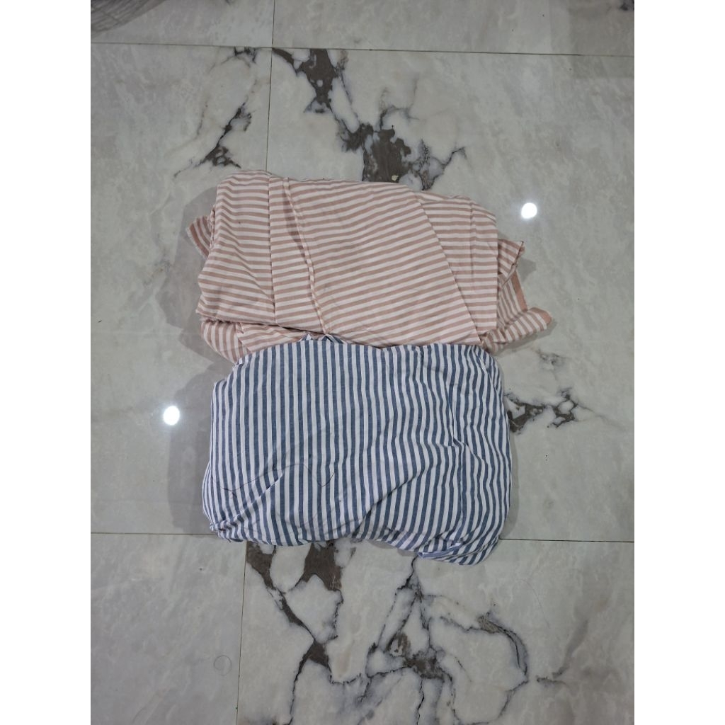 Kain katun yarnded salur.10 meter. warna biru dan peach.