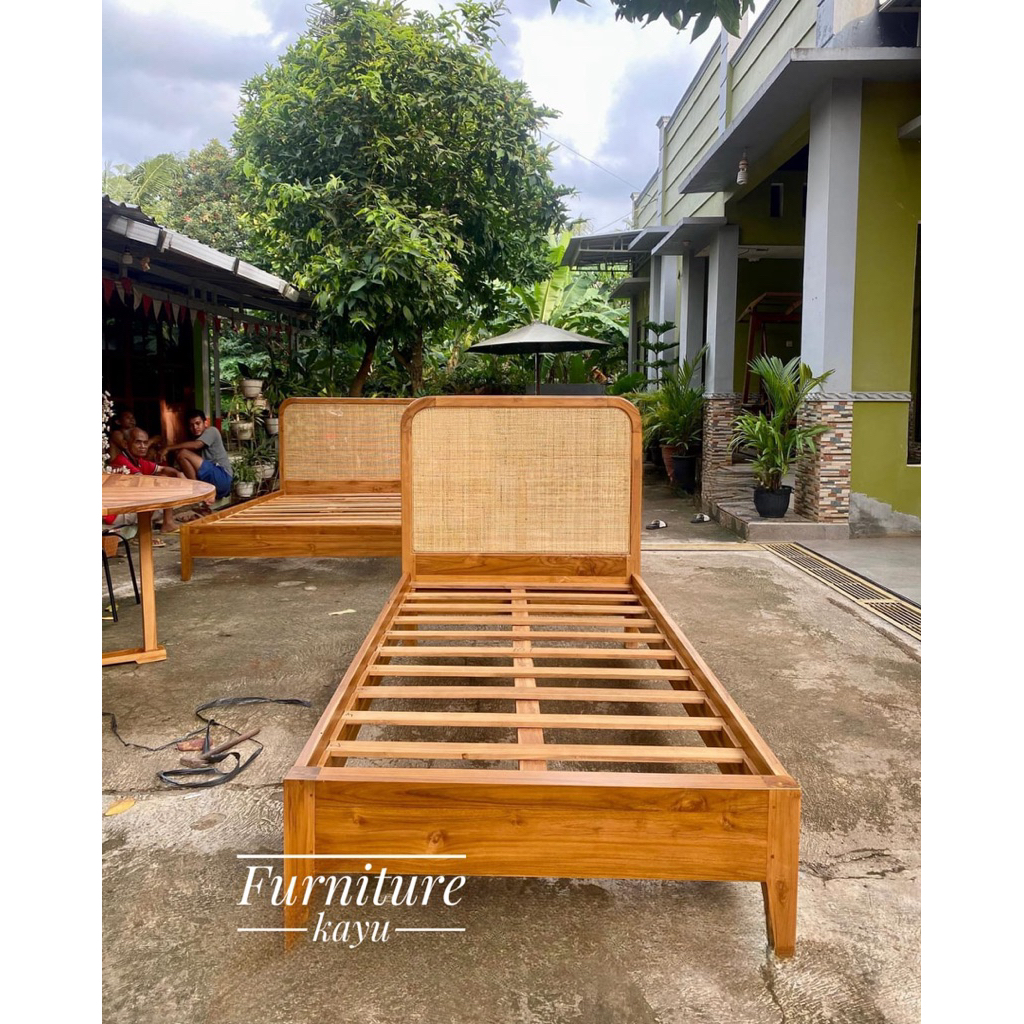 dipan tempat tidur minimalis kayu jati, dipan tempat tidur anak kayu jati, ranjang tempat tidur kayu
